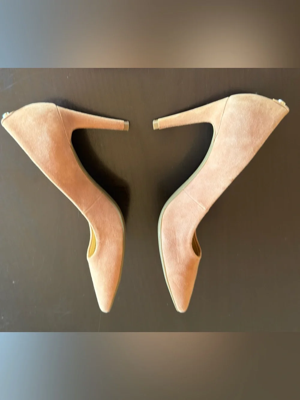 Classic beige suede pointy toe stiletto by Michael Kors size 7